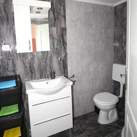 Appartement Studio Apartman Maro à Senj  Extérieur photo