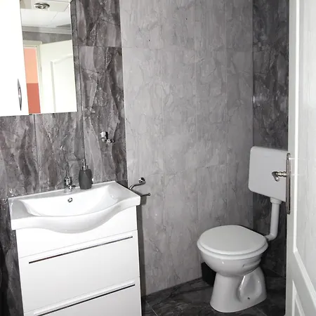 Appartement Studio Apartman Maro à Senj  Extérieur photo